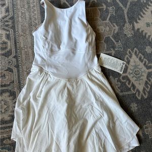 Lululemon court crush tennis dress, size 4. New with tags